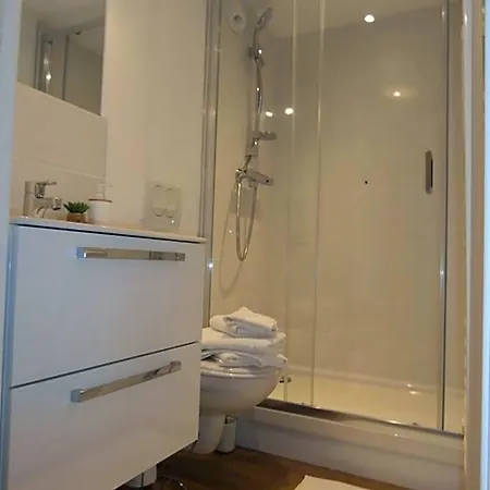Bed & Breakfast Au Claire De Lune