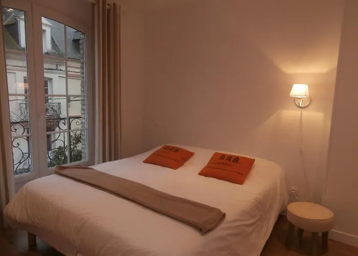 Au Claire De Lune Dieppe