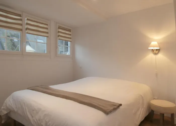 Au Claire De Lune Dieppe